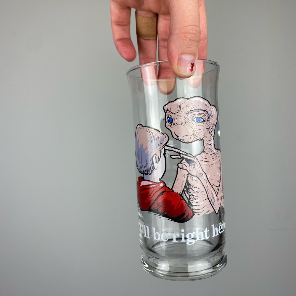 Vintage‎ 1982 et glass